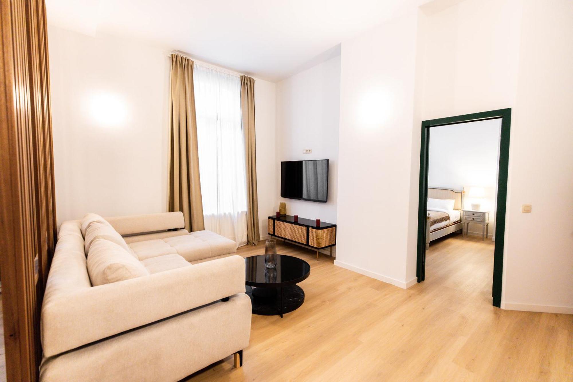 Gotha Aparthotel — Photos 1